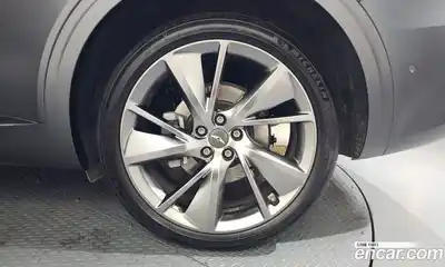 Genesis GV70 2021 2.2 Автомат в Москве № 26271, миниатюра 2