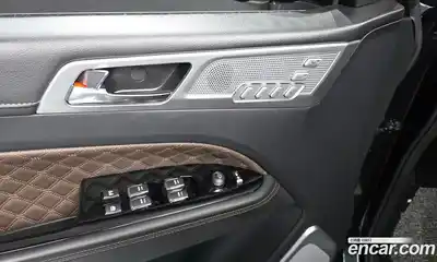 SsangYong Rexton 2023 2.2 Автомат в Москве № 28676, миниатюра 3