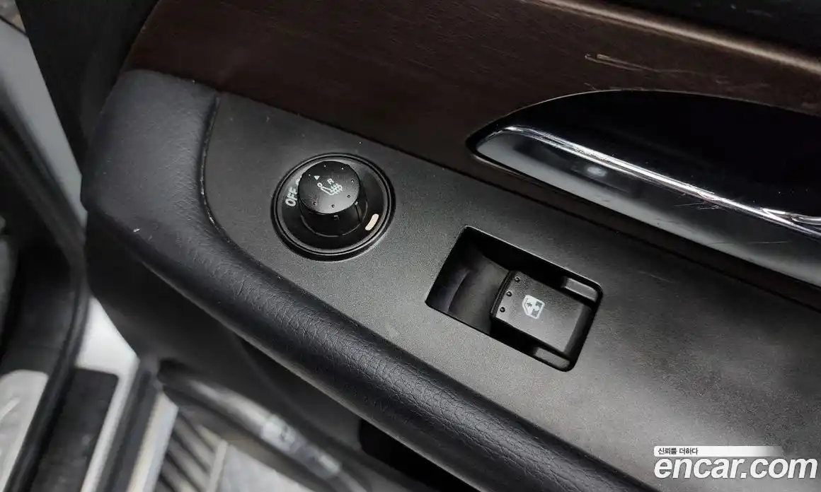 SsangYong Rexton 2013 2.0 Автомат в Москве № 29142, фото 18