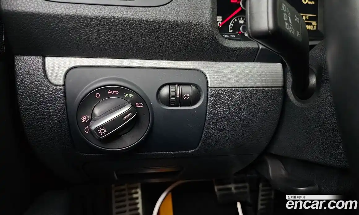 Volkswagen Scirocco 2014 2.0 Автомат в Москве № 301434, фото 6