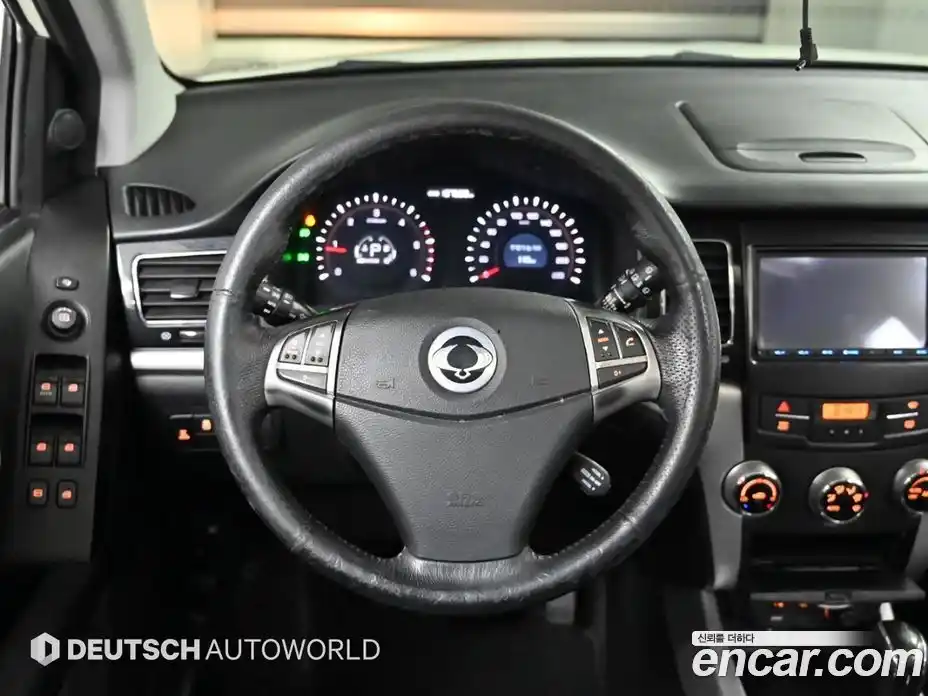 SsangYong Korando 2013 2.0 Автомат в Москве № 310998, фото 13