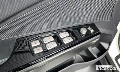 SsangYong TIBOLI 2017 1.6 Автомат в Москве № 31591, миниатюра 3