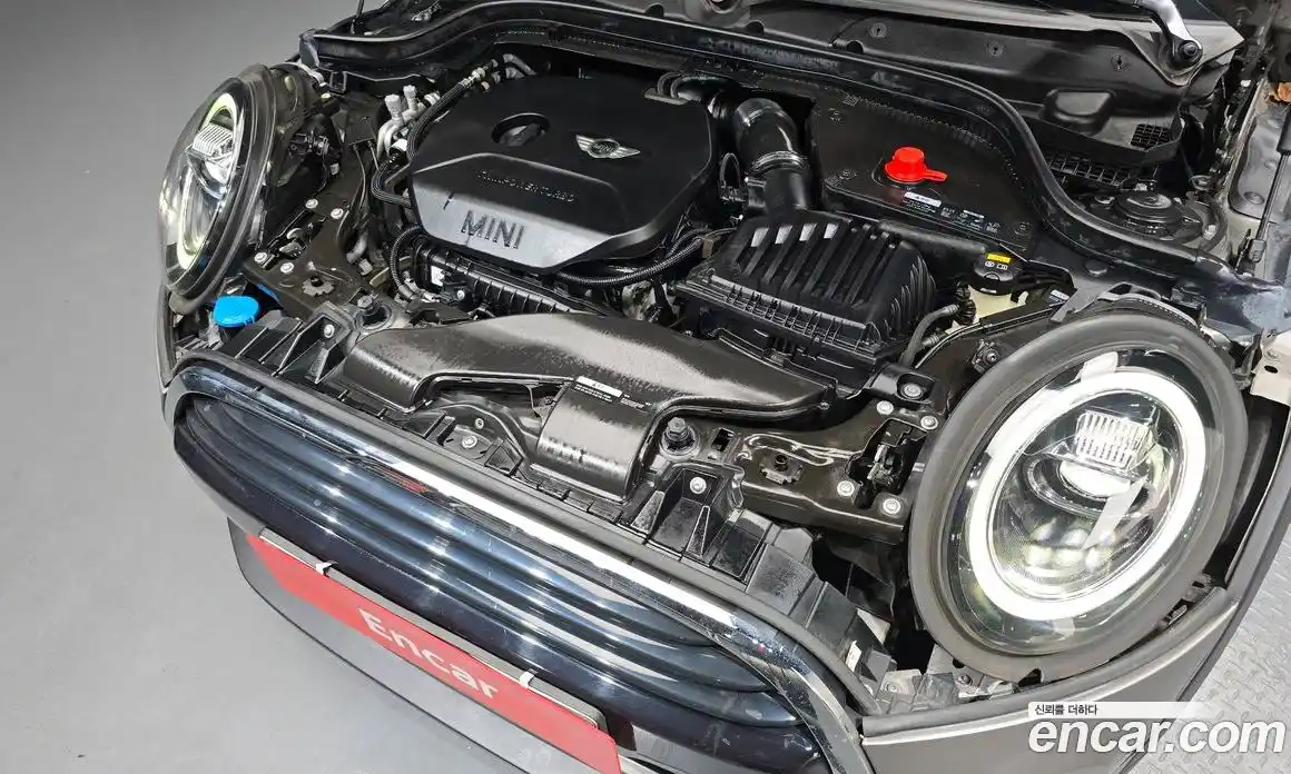 Mini Cooper 2019 1.5 Автомат в Москве № 316861, фото 6