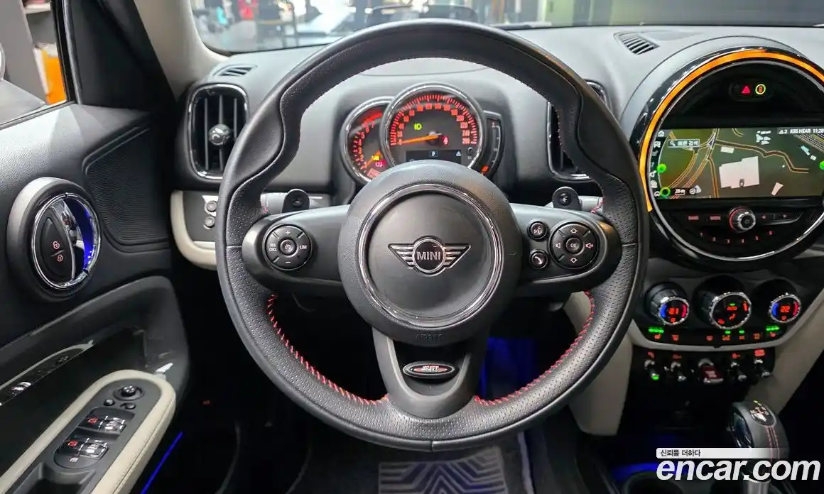 Mini Countryman 2019 2.0 Автомат в Москве № 316983, фото 18