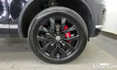 Volkswagen Touareg 2015 3.0 Автомат в Москве № 318051, миниатюра 6