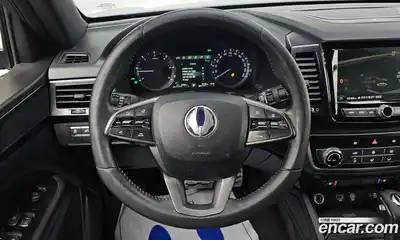 SsangYong Rexton 2021 2.2 Автомат в Москве № 33219, миниатюра 3