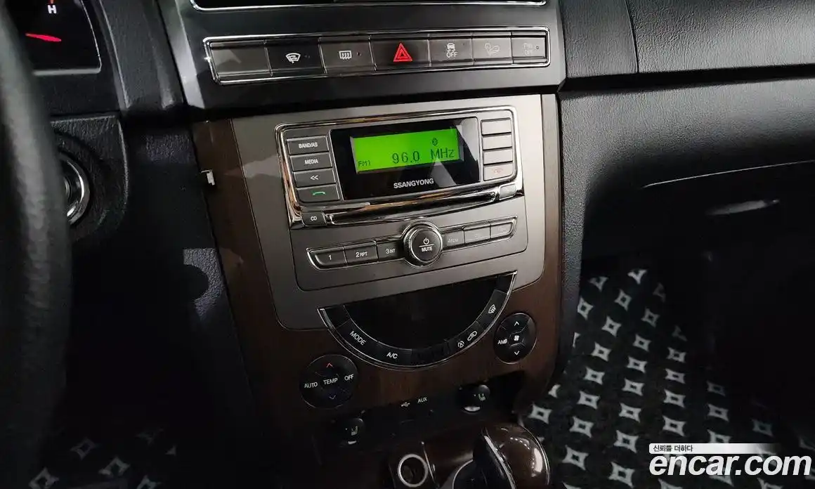 SsangYong Rexton 2013 2.0 Автомат в Москве № 33745, фото 8