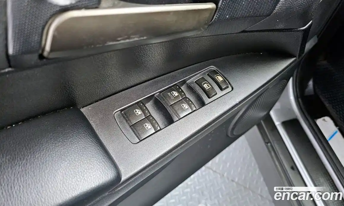 SsangYong Korando 2014 2.0 Автомат в Москве № 33754, фото 5