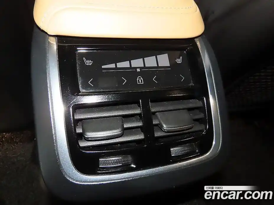 Volvo S60 2021 2.0 Автомат в Москве № 344130, фото 14