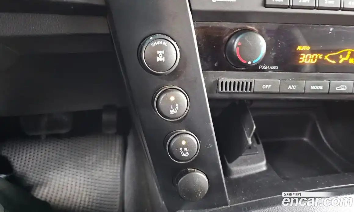 SsangYong Korando 2015 2.0 Автомат в Москве № 34445, фото 16