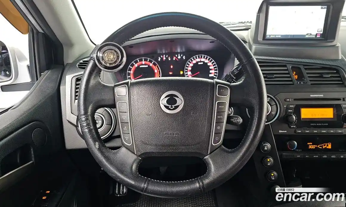 SsangYong Korando 2015 2.0 Автомат в Москве № 34445, фото 10