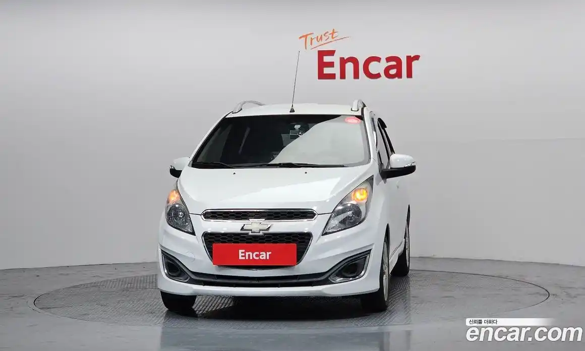 Chevrolet Spark 2015 1.0 Автомат в Москве № 37260, фото 15