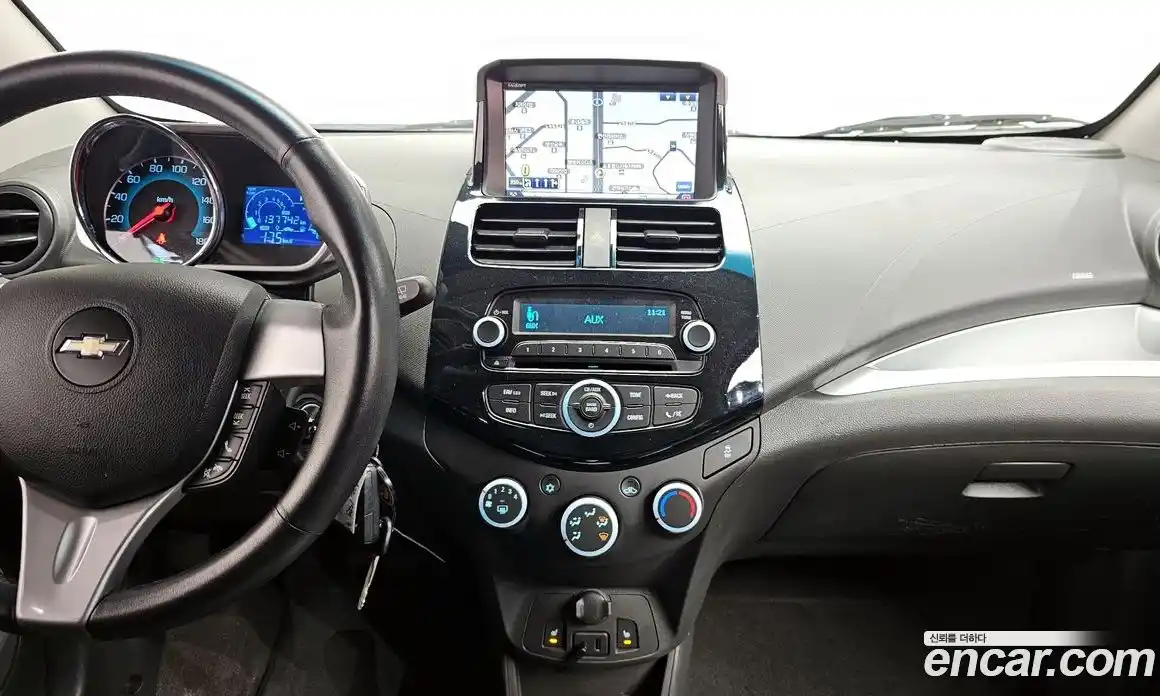 Chevrolet Spark 2015 1.0 Автомат в Москве № 37260, фото 19