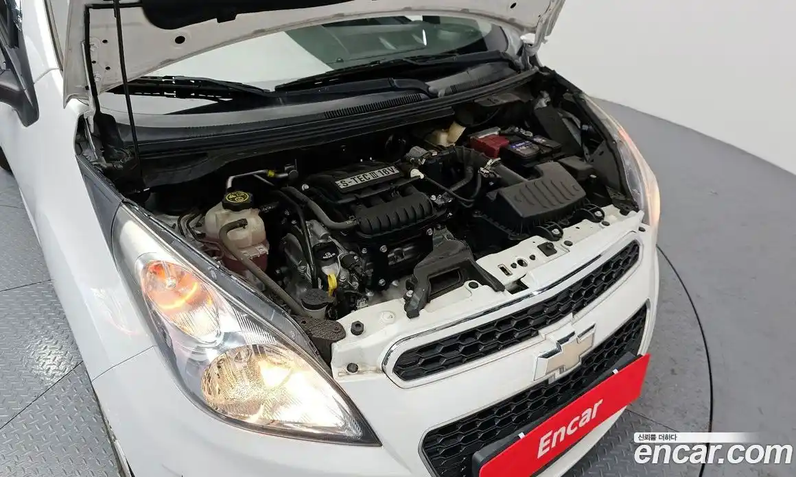 Chevrolet Spark 2015 1.0 Автомат в Москве № 37260, фото 8