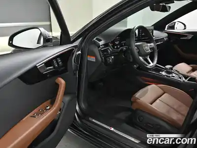 Audi A4 2022 2.0 Автомат в Москве № 373419, миниатюра 11