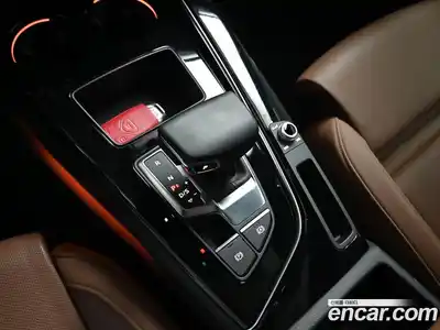 Audi A4 2022 2.0 Автомат в Москве № 373419, миниатюра 9