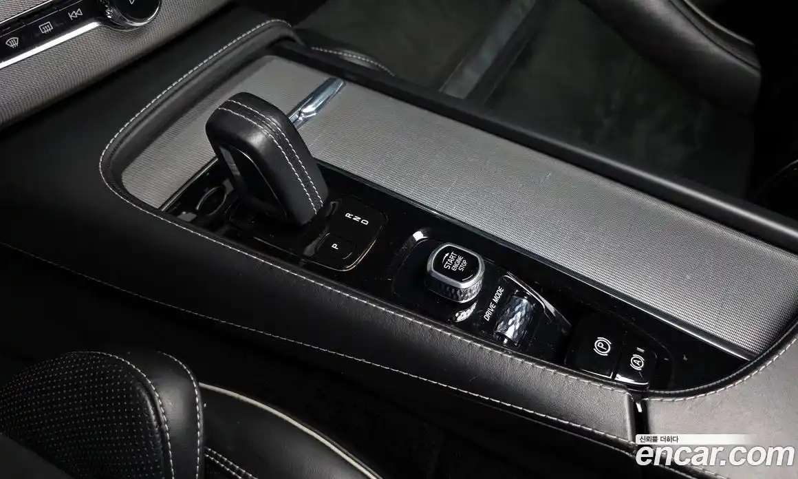 Volvo XC90 2021 2.0 Автомат в Москве № 373849, фото 9