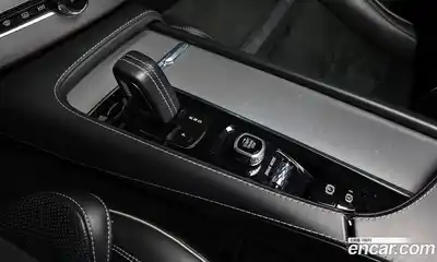 Volvo XC90 2021 2.0 Автомат в Москве № 373849, миниатюра 9