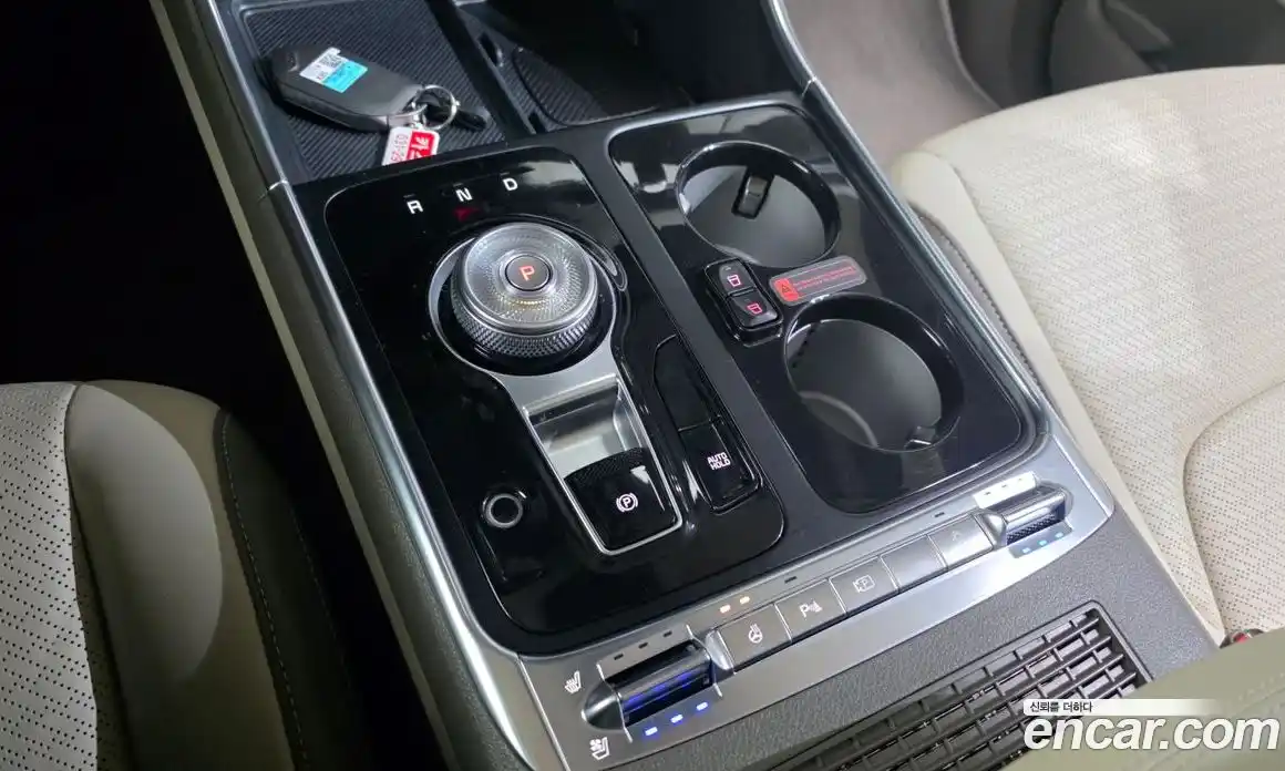 Kia Canival 2025 1.6 Автомат в Москве № 383588, фото 9