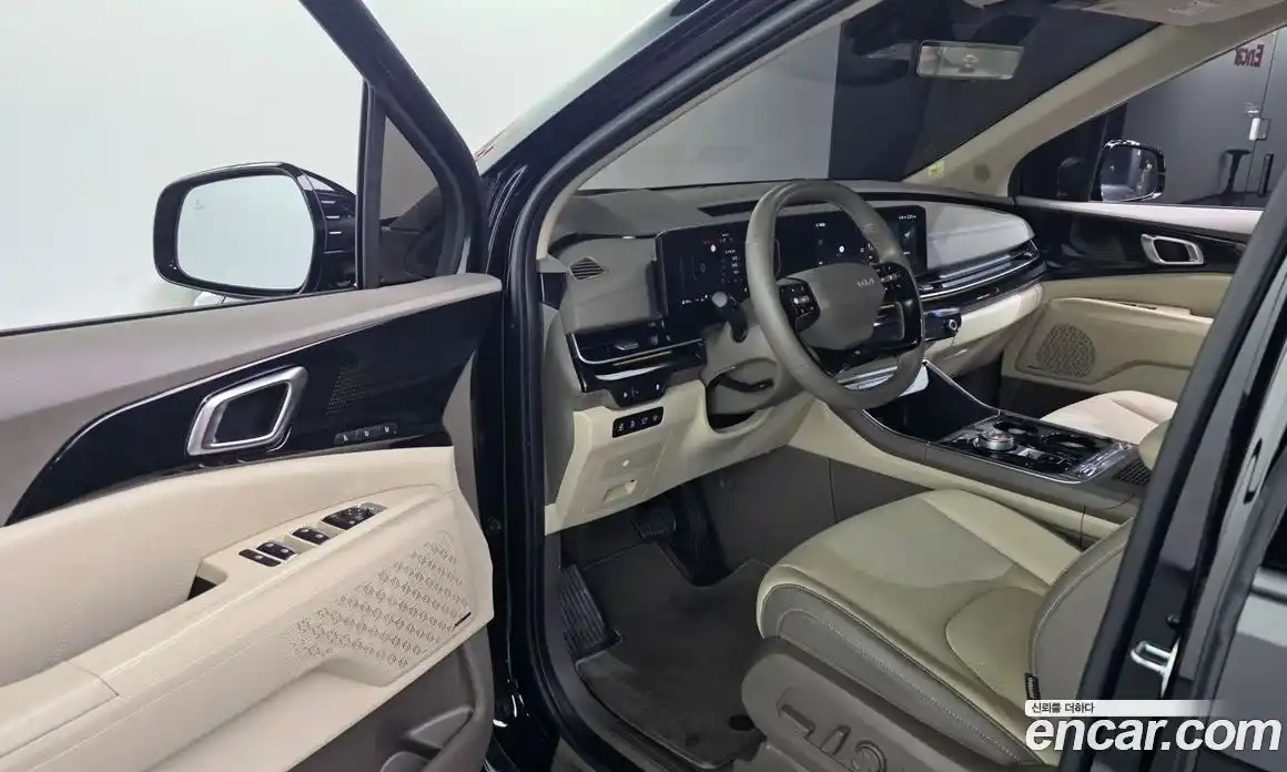 Kia Canival 2025 1.6 Автомат в Москве № 383588, фото 10