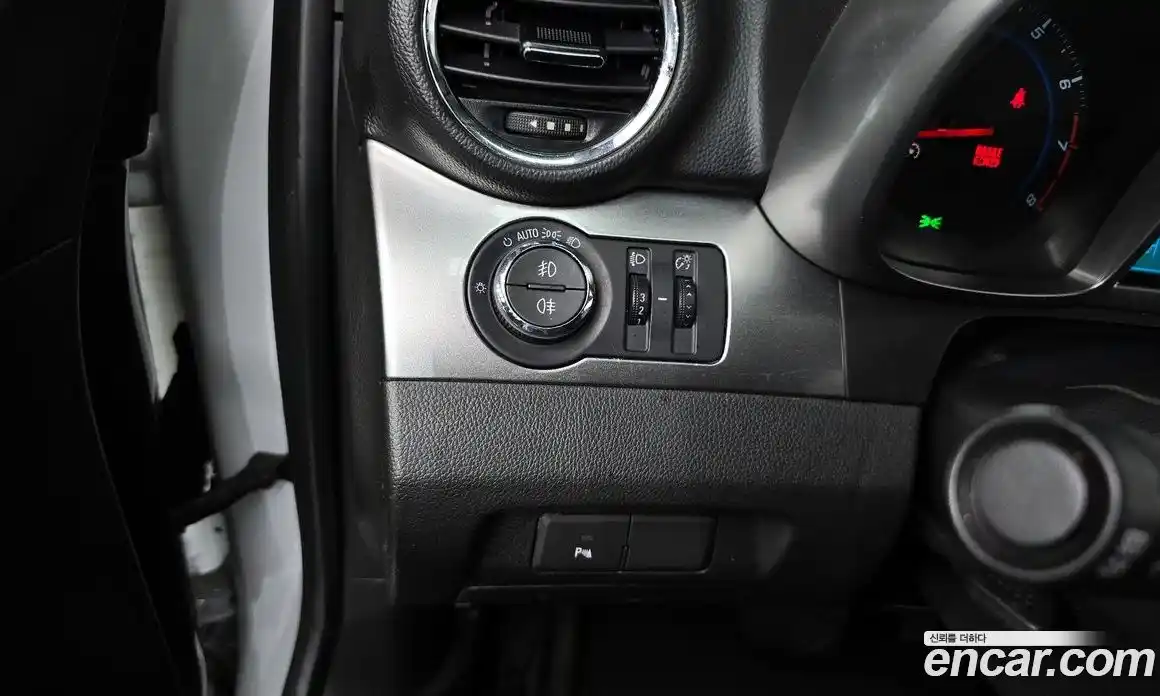 Chevrolet Orlando 2015 2.0 Автомат в Москве № 38504, фото 19