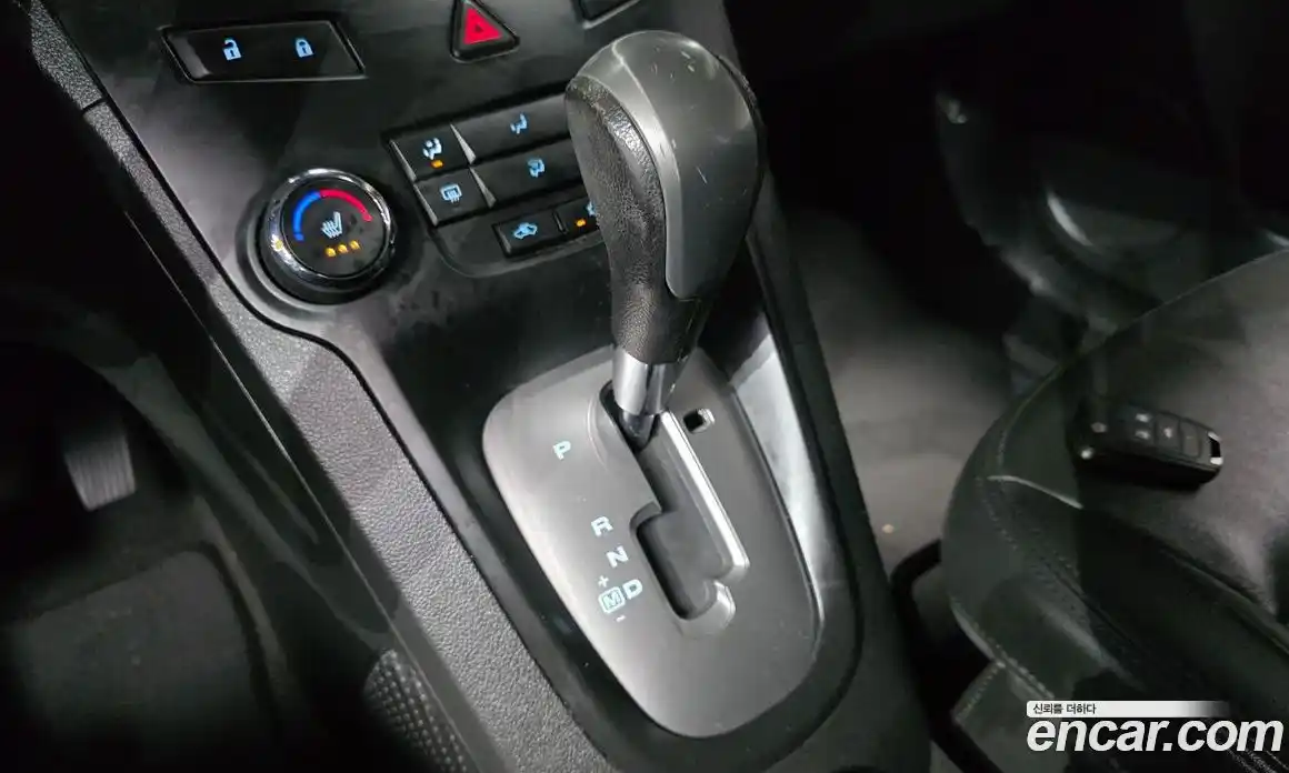 Chevrolet Orlando 2015 2.0 Автомат в Москве № 38738, фото 18