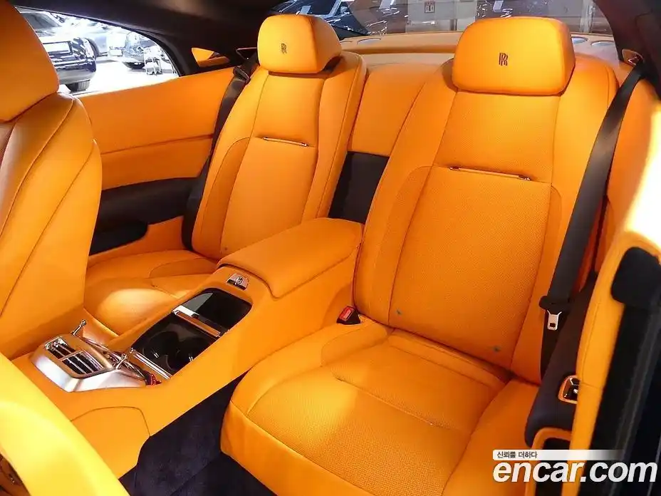 Rolls-Royce Wraith 2021 6.6 Автомат в Москве № 387407, фото 17