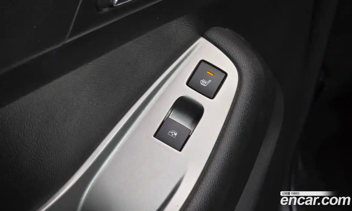 Chevrolet Orlando 2015 2.0 Автомат в Москве № 38896, фото 19