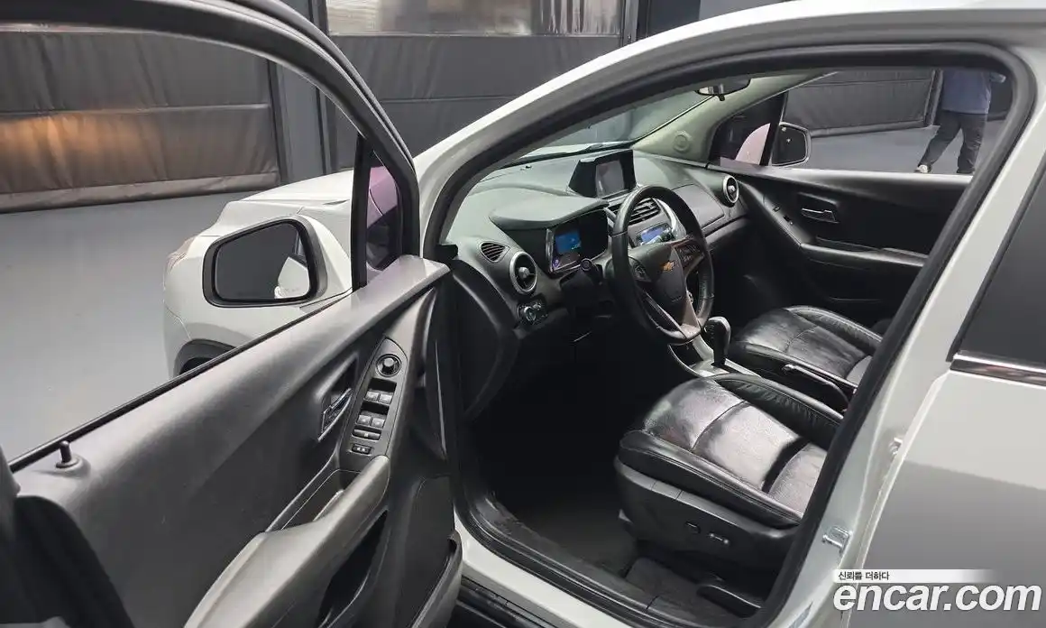 Chevrolet Trax 2015 1.4 Автомат в Москве № 38914, фото 1