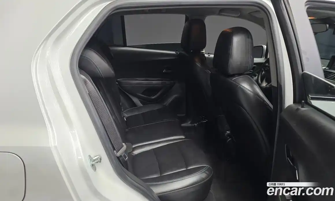 Chevrolet Trax 2015 1.4 Автомат в Москве № 38914, фото 18