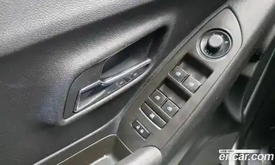 Chevrolet Trax 2015 1.4 Автомат в Москве № 38914, миниатюра 3