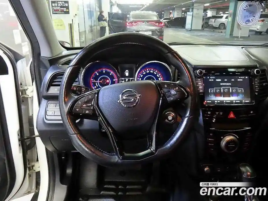 SsangYong TIBOLI 2016 1.6 Автомат в Москве № 389417, фото 8