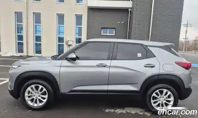 Chevrolet TrailBlazer 2024 1.3 Автомат в Москве № 395167, миниатюра 2