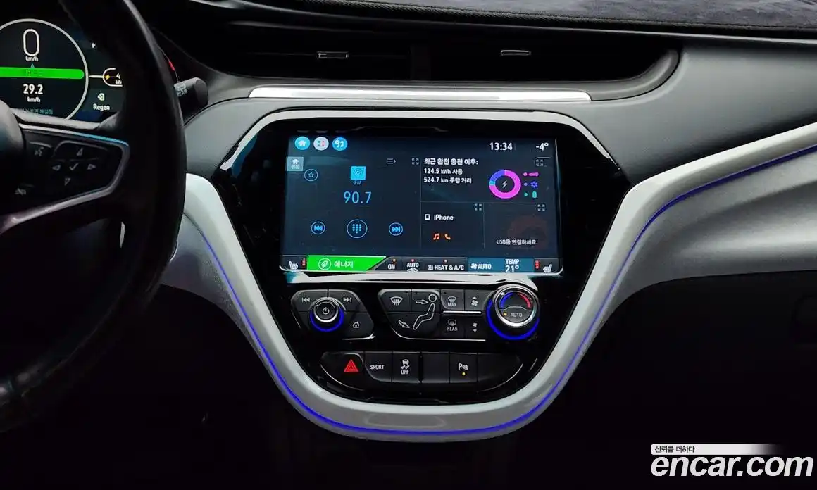 Chevrolet Bolt EV 2018 0.2 Автомат в Москве № 39526, фото 17