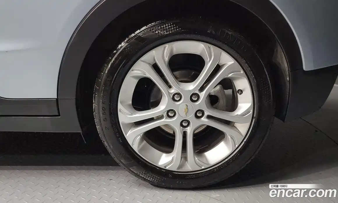 Chevrolet Bolt EV 2018 0.2 Автомат в Москве № 39526, фото 20