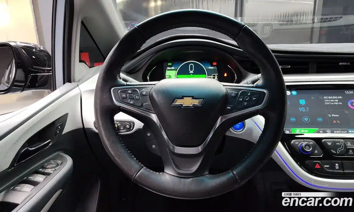 Chevrolet Bolt EV 2018 0.2 Автомат в Москве № 39526, фото 3