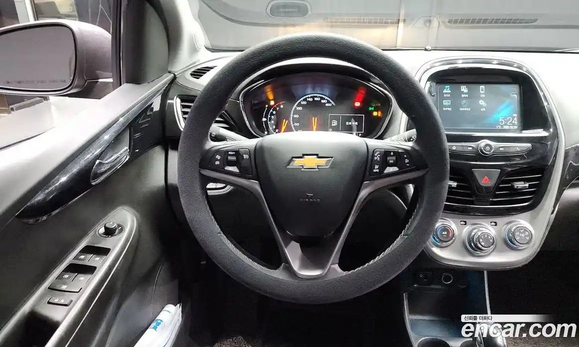 Chevrolet Spark 2016 1.0 Автомат в Москве № 40205, фото 15