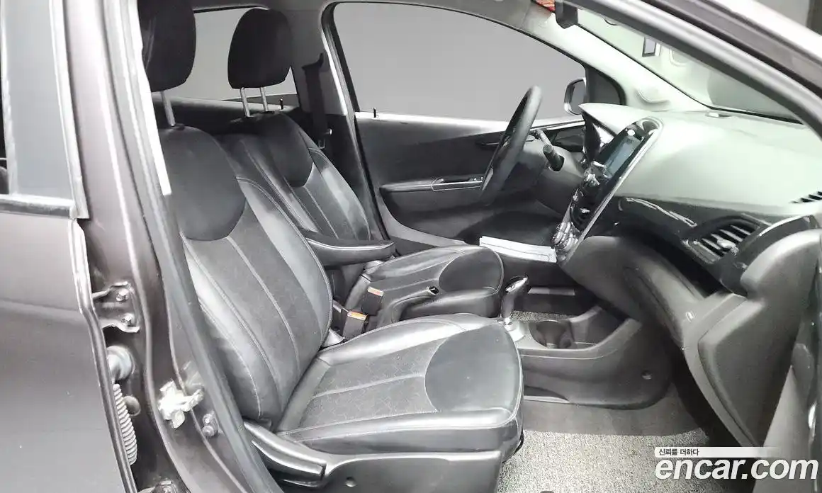 Chevrolet Spark 2016 1.0 Автомат в Москве № 40205, фото 4