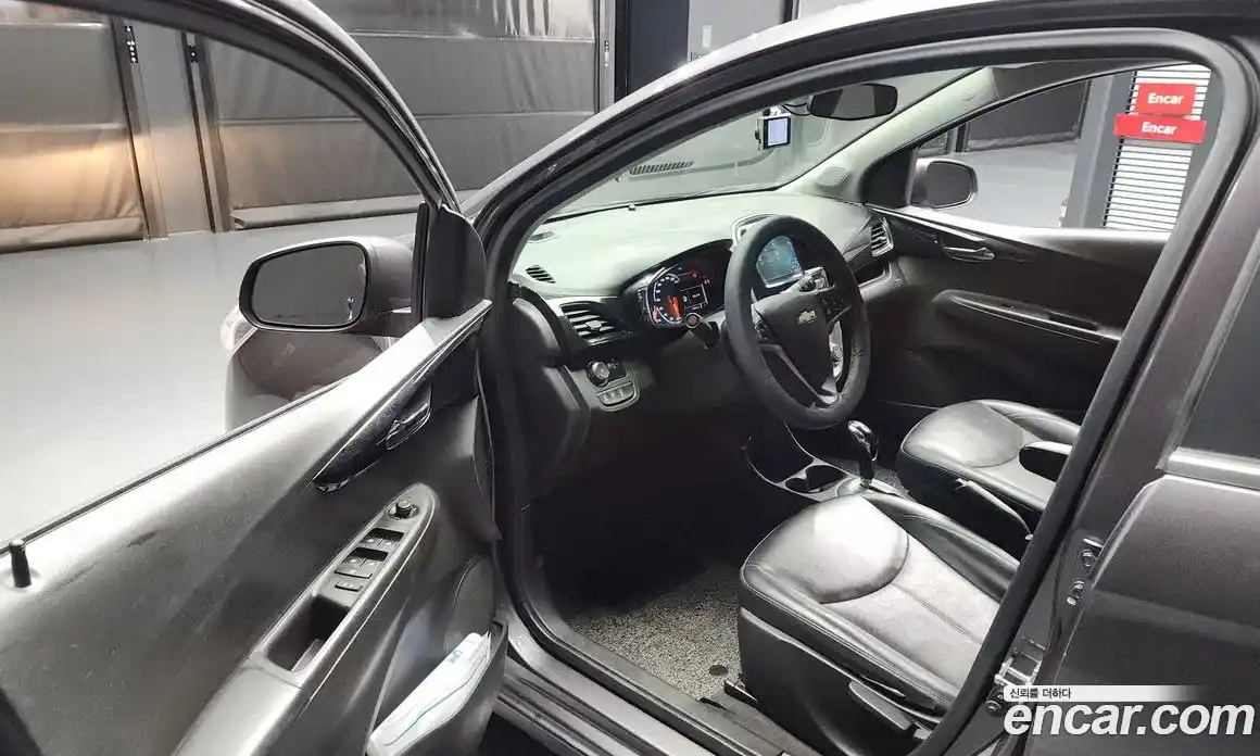 Chevrolet Spark 2016 1.0 Автомат в Москве № 40205, фото 10