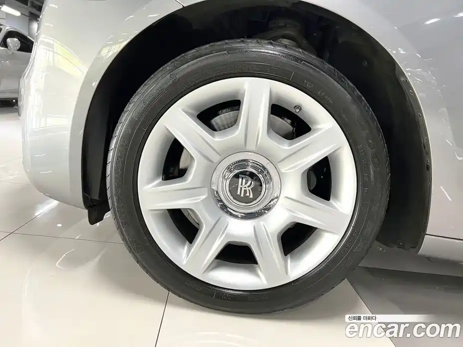 Rolls-Royce Ghost 2019 6.6 Автомат в Москве № 407378, фото 19