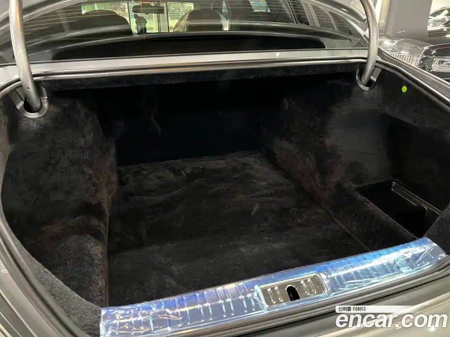 Rolls-Royce Ghost 2019 6.6 Автомат в Москве № 407378, фото 20