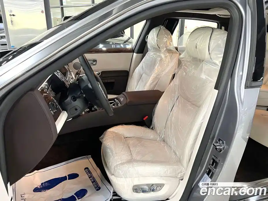 Rolls-Royce Ghost 2019 6.6 Автомат в Москве № 407378, фото 8