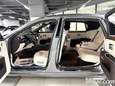 Rolls-Royce Ghost 2019 6.6 Автомат в Москве № 407378, миниатюра 10