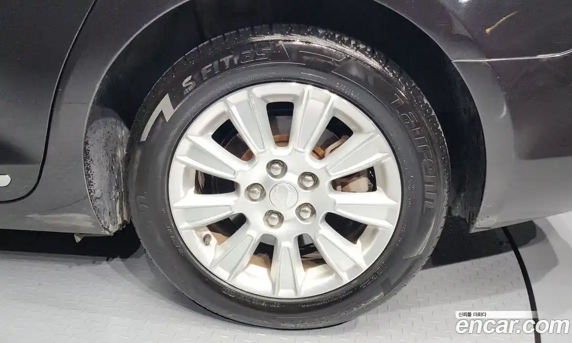 Chevrolet Alpheon 2013 2.4 Автомат в Москве № 40914, фото 15