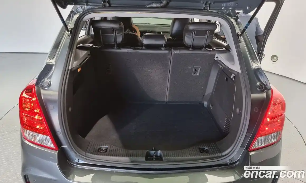 Chevrolet Trax 2018 1.6 Автомат в Москве № 41176, фото 20