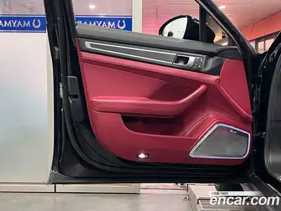 Porsche Panamera 2023 2.9 Автомат в Москве № 415639, миниатюра 11