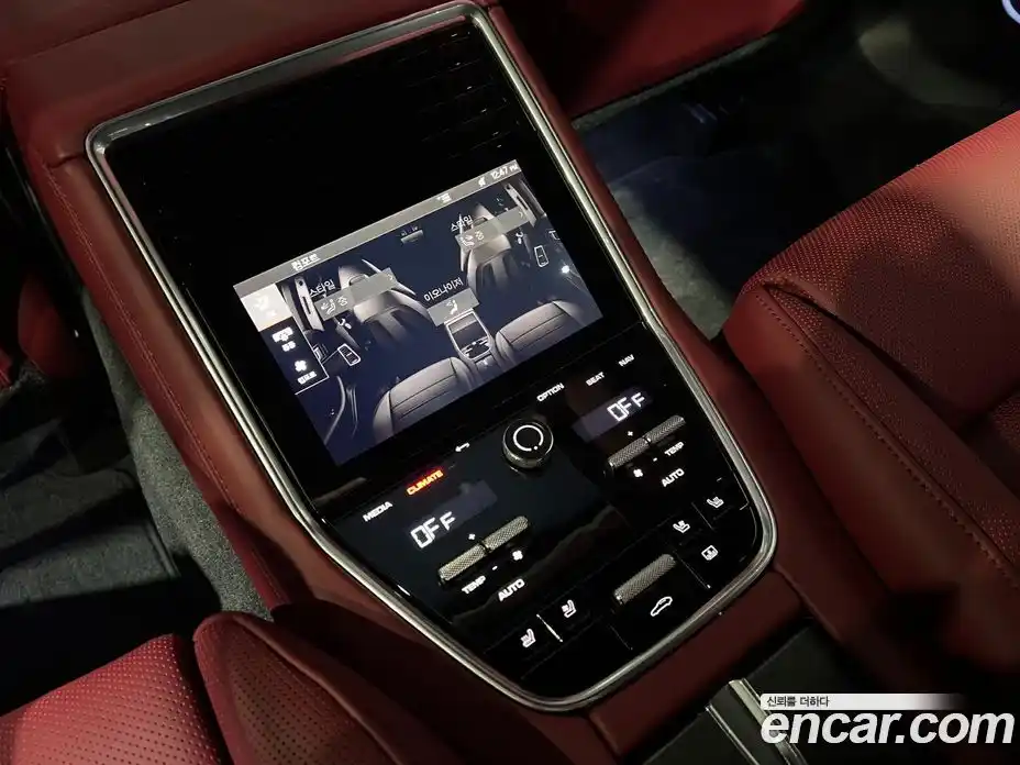 Porsche Panamera 2023 2.9 Автомат в Москве № 415639, фото 17