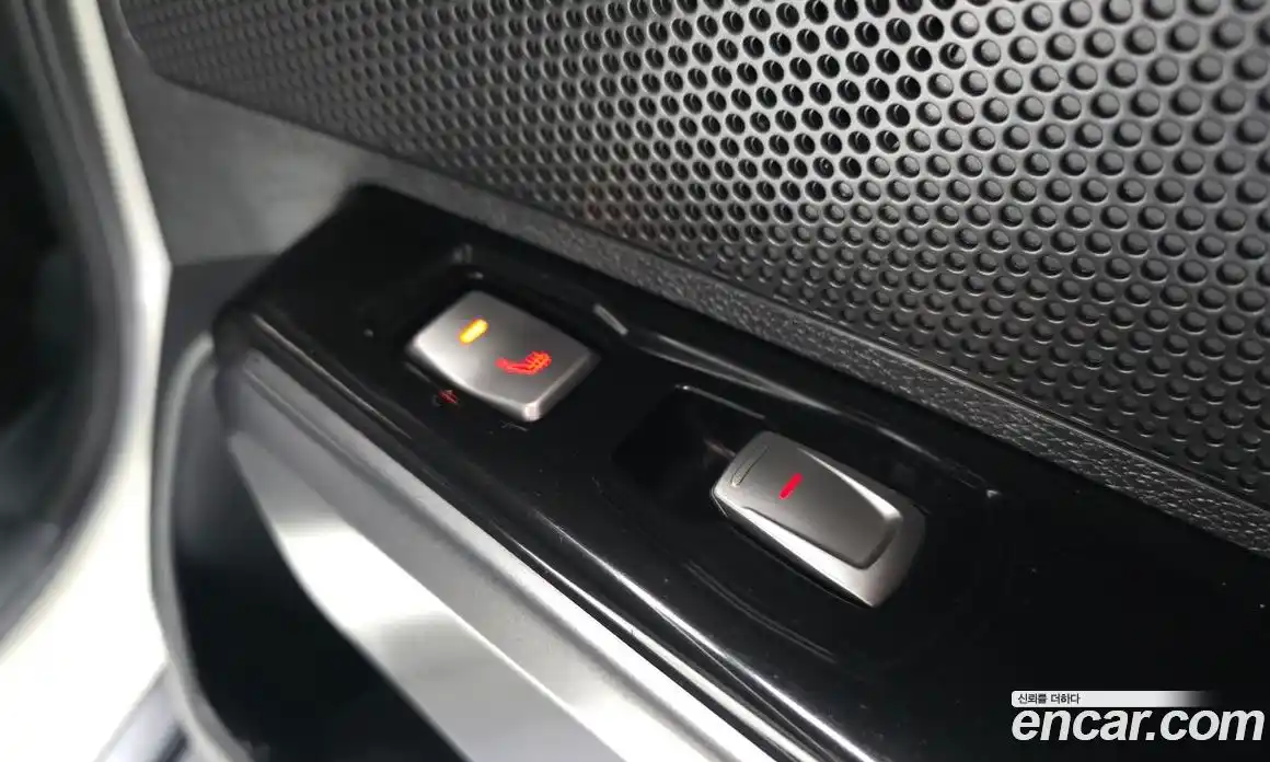 SsangYong TIBOLI 2016 1.6 Автомат в Москве № 421094, фото 18