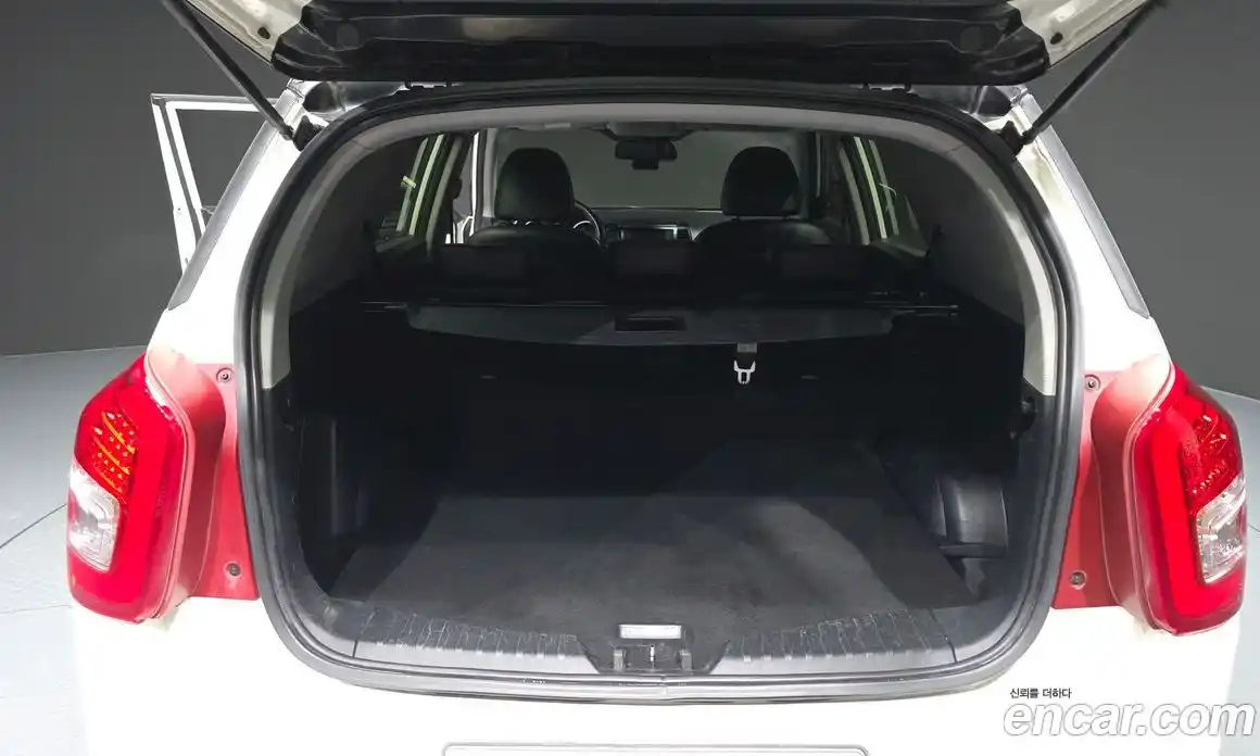 SsangYong TIBOLI 2016 1.6 Автомат в Москве № 421094, фото 20