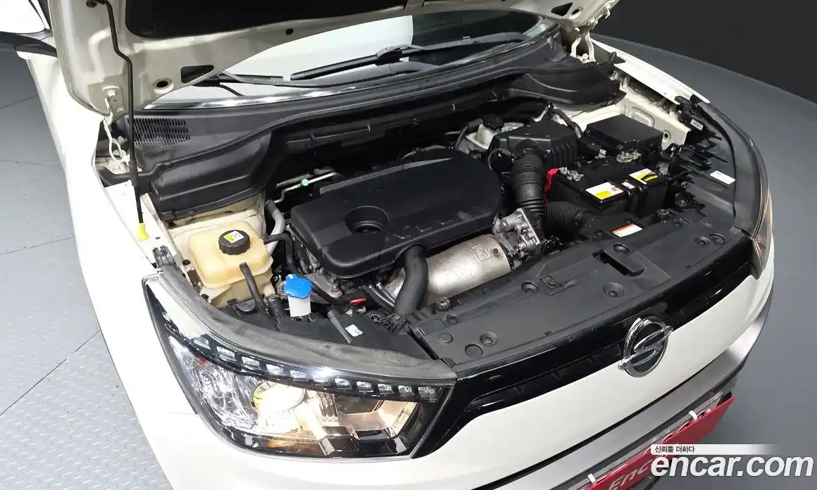 SsangYong TIBOLI 2016 1.6 Автомат в Москве № 421094, фото 6